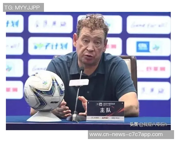 申花主场防守失误致对手凌空垫射扳平比分令人失望